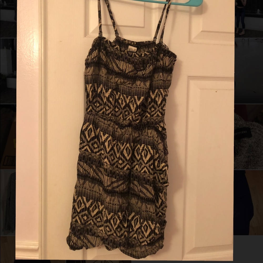 Multicolored Dress with pocket.
